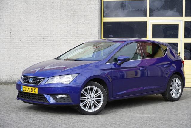 Seat LEON 1.5 TSI 150K! 5drs Xcellence BJ2019 Lmv 17" | Led | Pdc | Navi | Keyless entry | Trekhaak | Dashboard verlichting | Climate control | Cruise control | Sportstoelen | Extra getint glas