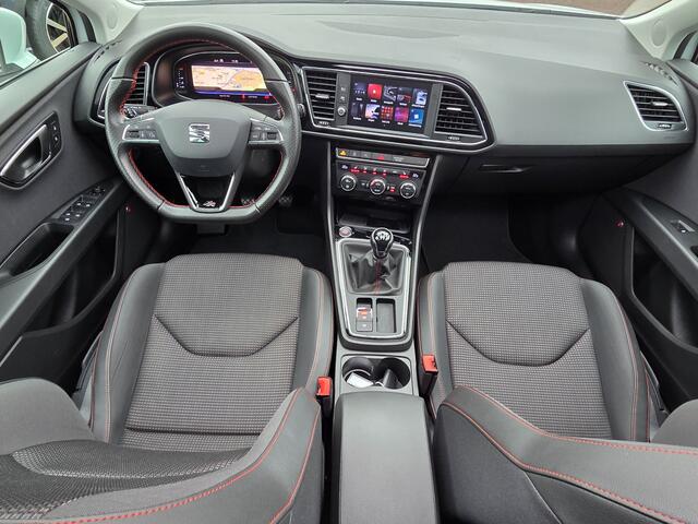 Seat LEON 1.4 TSI FR Business PANORAMADAK|VIRTUEL COCKPIT|NAVIGATIE|APPLE CARPLAY|FULL LED KOPLAMPEN|CRUISE CONTROL|HALF/LEDER|ECC/AIRCO|PDC VOOR & ACHTER|19 INCH CUPRA VELGEN Maandag tot Vrijdag geopend van 09.00 tot 20.00 uur geopend en Zaterdag van 09.00 tot 18.