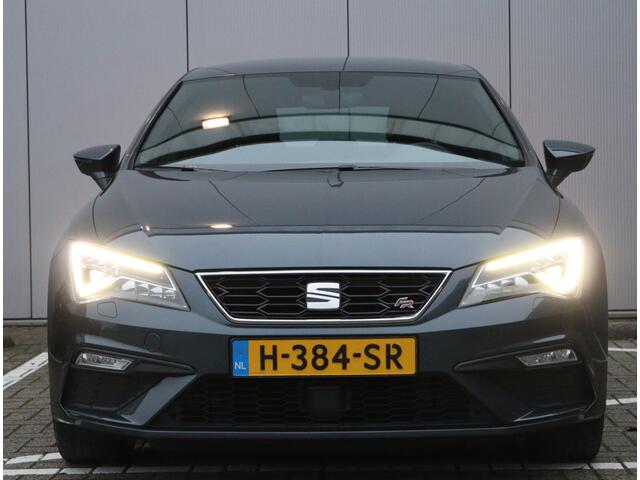 Seat LEON 2.0 TSI FR Business Intense | Virtual | Trekhaak | Stoelverwarming