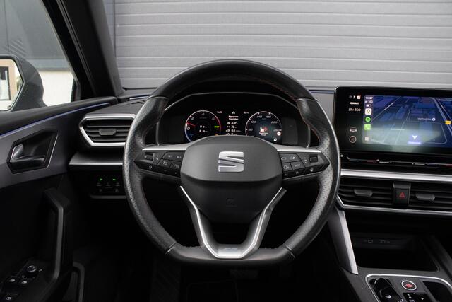Seat LEON 1.4 TSI eHybrid PHEV FR PANO ACC CARPLAY SFEER