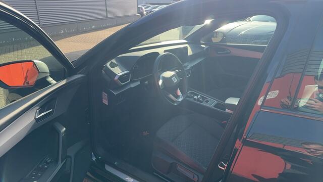 Seat LEON Sportstourer 1.5 eTSI 150pk FR Launch Edition DSG / Navigatie / Panoramadak / Stoel+Stuurverwarming