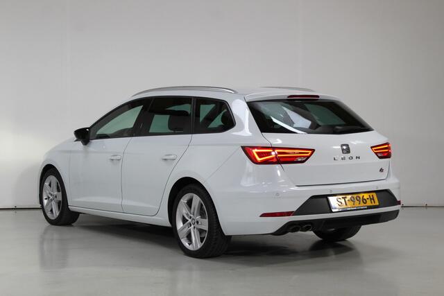 Seat LEON ST 1.4 TSI FR Business Intense | Virtual | Keyless | Led | Carplay