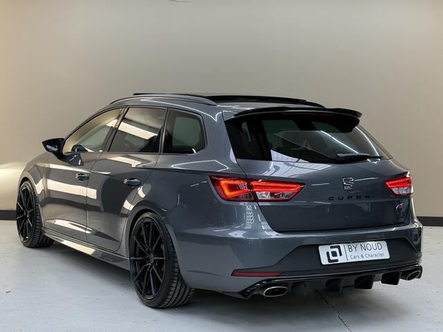 Seat LEON ST 2.0 TSI Cupra 290Pk, 2016, Panoramadak, Apple carplay, Liefhebbersauto, JR velgen, Custom stuur, Climate control, Cruise control, Stoelverwarming, Camera, Volledige historie,