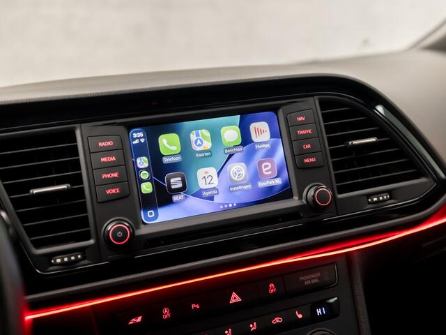 Seat LEON ST 2.0 TSI Cupra 280 281Pk Automaat (APPLE CARPLAY, NAVIGATIE, CLIMATE, SEAT SOUND, CAMERA, STOELVERWARMING, SPORTSTOELEN, LEDER/ALCANTARA, GETINT GLAS, LED KOPLAMPEN, NIEUWSTAAT)