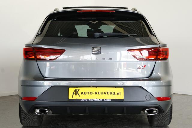 Seat LEON ST 2.0 TSI CUPRA 300 / Opendak / Kuipstoel / LED / ACC / CarPlay