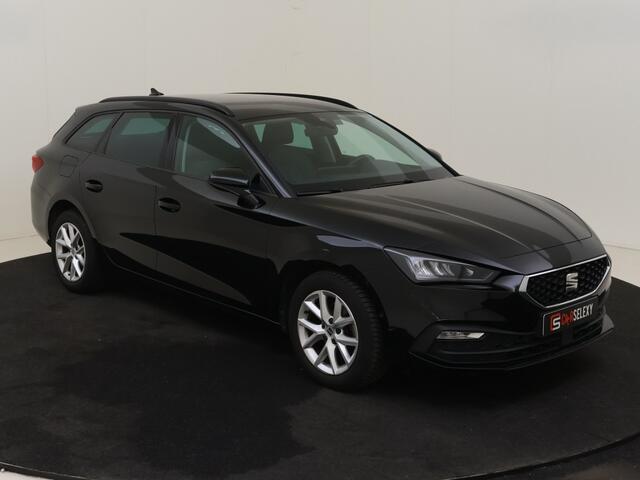 Seat LEON Sportstourer 1.0 eTSI Style | Cruise | Stuur/stoel verwarm. | Camera | Navi |