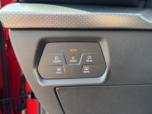 Seat LEON 1.0 TSI Reference | LED | Clima | Navi | Cruise | CarPlay | DAB