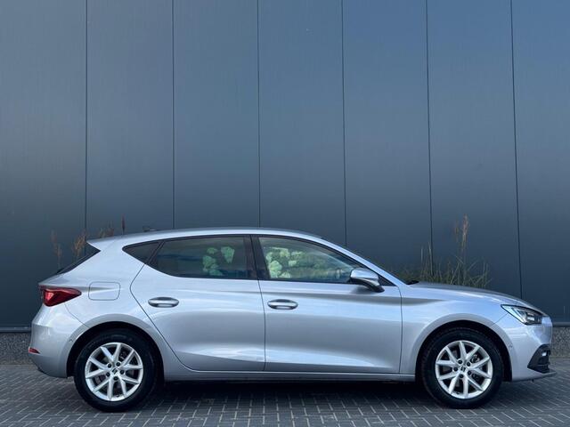 Seat LEON 1.0 eTSI Style NAVI VIRTUAL CLIMATE PDC ELEK PAKKET CAMERA