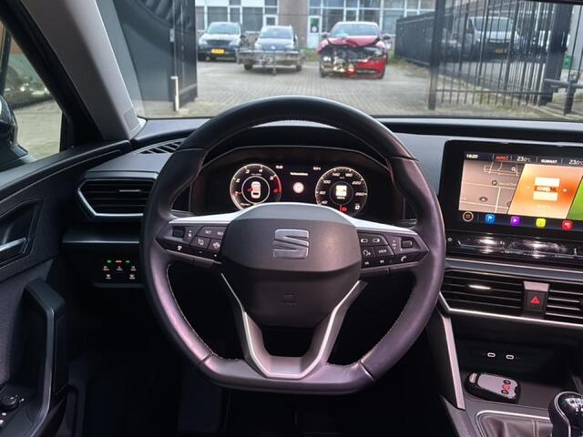 Seat LEON Sportstourer 2.0 TDI Style Business Intense