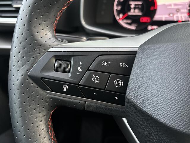 Seat LEON 1.5 eTSI FR Business Intense Stoel-Stuurverwarming | Adapt. Cruise | Dealer Onderhouden