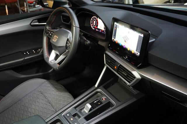 Seat LEON Sportstourer 1.5 eTSI FR Business Intense