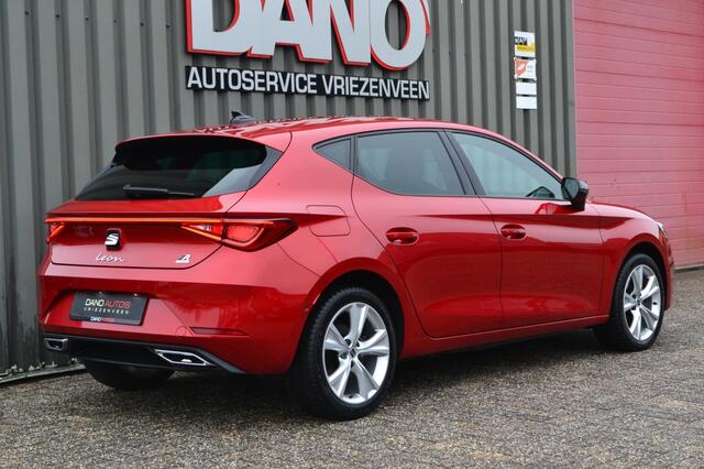 Seat LEON 1.4 TSI e-Hybrid FR LED/Camera/Keyless