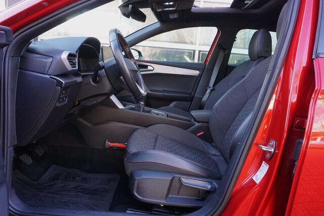 Seat LEON 1.0 TSI FR Launch Edition Camera/Trekhaak/Panodak!