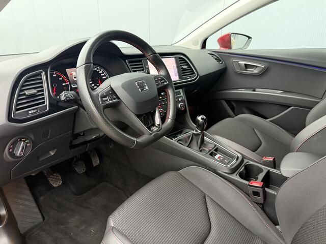 Seat LEON 1.4 EcoTSI FR Business Intense Carplay/Trekhaak.