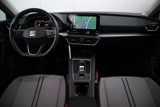 Seat LEON Sportstourer 1.5 eTSI Style Business Intense 150PK DSG Automaat LED Navigatie Achteruitrijcamera Climate Adaptive Cruise Control 16 inch LMV Carplay Android
