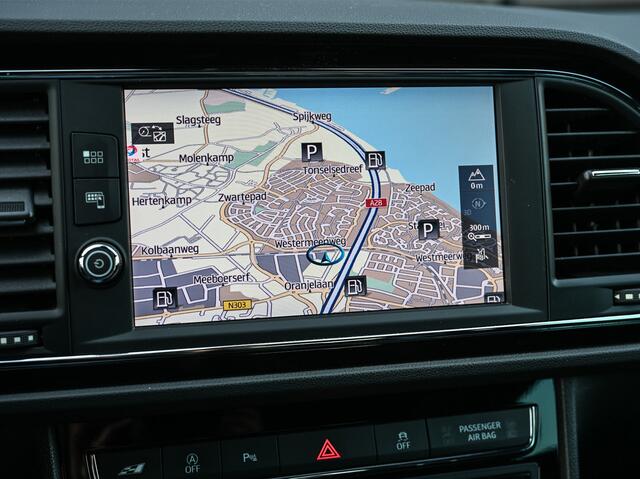 Seat LEON ST 2.0 TSI CUPRA 300 · Panorama dak · Beats Sound · Black line · Full Led · Camera · Stoelverwarming · Adaptive Cruise · Virtual Cockpit · Ambiance interieur ·