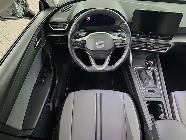 Seat LEON Sportstourer 1.0 TSI Style Business Intense 2e-Eig. & Keurig-Onderh. BOVAG-Garantie. NL-Auto.