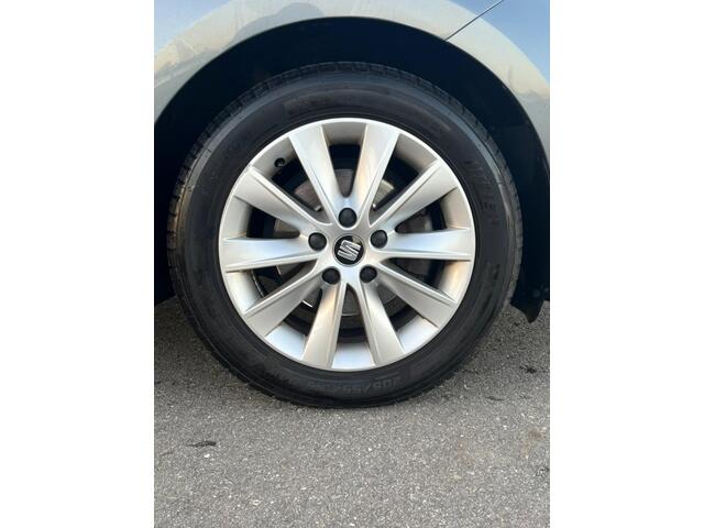 Seat LEON 1.0 EcoTSI 2017 Keyless Cruise Camera Sensoren LED