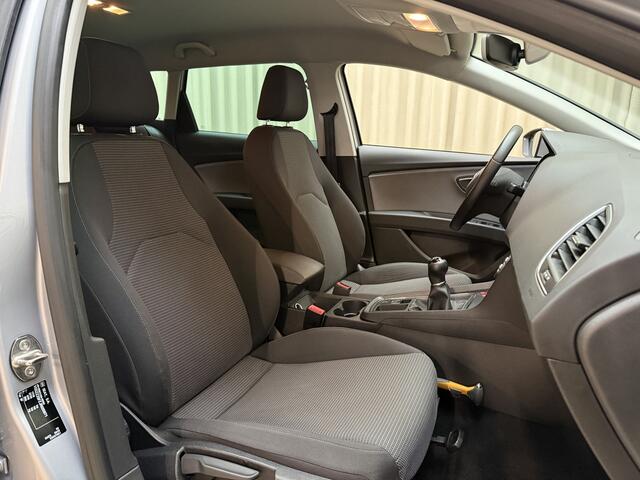 Seat LEON ST 1.0 EcoTSI Org.NL! / Carplay / Keyless / Cruise Control / ECC Clima / Navigatie / PDC V&A / 16'' LMV