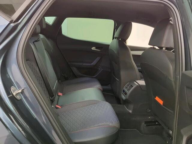 Seat LEON Sportstourer 1.0 TSI FR Business Intense NL-AUTO | CAMERA | STOEL/STUUR VERWARMING