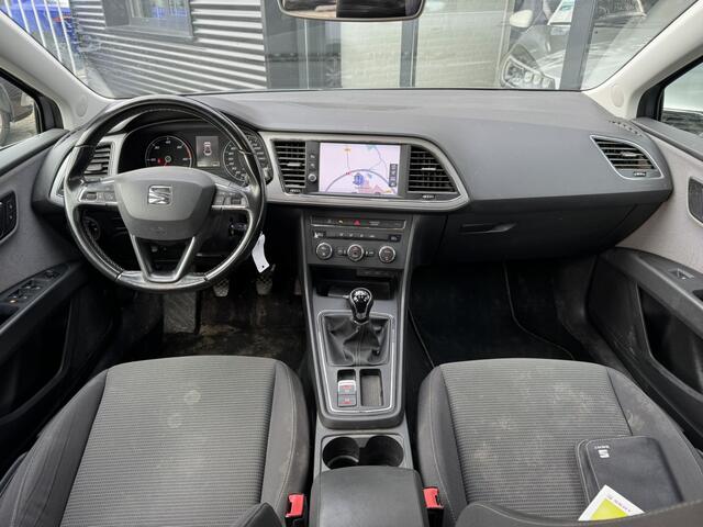 Seat LEON 1.6 TDI Style Intense*Navi*ECC*EXPORT/EX.BPM*