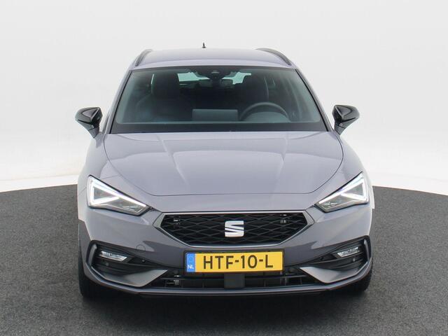 Seat LEON Sportstourer FR Business 1.5 TSI eHybrid PHEV 204pk | Trekhaak | Adaptive cruise control | Achteruitrijcamera | Black pack