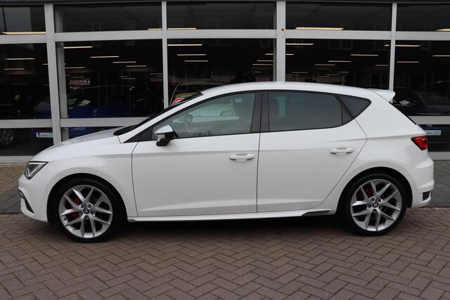 Seat LEON 1.4 EcoTSI FR. Aerodynamica-pakket (dakspoiler, side-skirts)