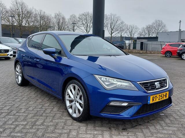 Seat LEON 1.4 EcoTSI 150pk FR Business Intense | Origineel NL | Navi | Apple Carplay | Clima | Cruise | Led Koplampen | Keyless Entry | Rijstrook+Licht+Regensensor | Pdc V+A | Privacy Glass | 18''lm