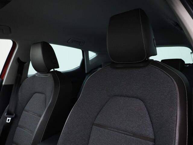 Seat LEON 1.5eTSI/150PK Excellence DSG · Navigatie · Stoel -& stuurverwarming · Camera + Parkeersensoren