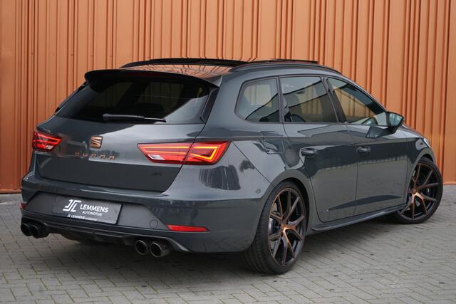 Seat LEON ST 2.0 TSI CUPRA R 4DRIVE BLACKNESS Panodak Schaal Carbon Brembo Beats