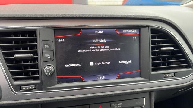 Seat LEON 1.6 TDI Style CARPLAY / NAVI / CLIMA / PDC / BLUETOOTH / CRUISE