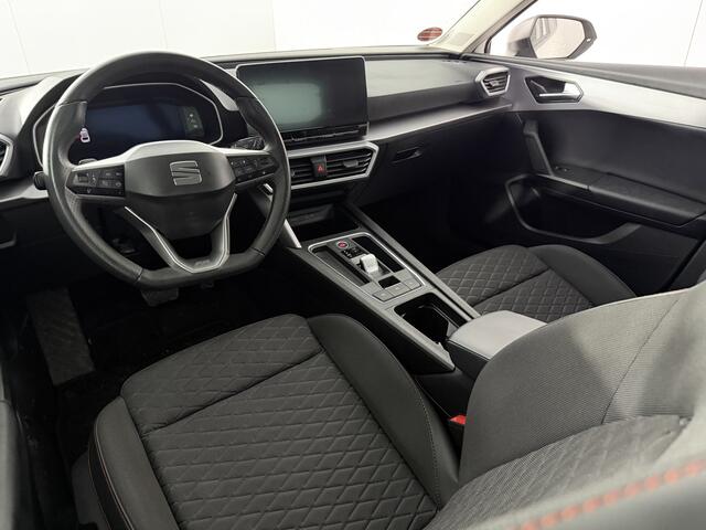 Seat LEON 1.4 TSI eHybrid PHEV FR / AUTOMAAT/ VIRTUAL COCKPIT/ STUUR+STOELVERWARMING/ PARK.SENSOREN/ ACC/ DODEHOEK/ RIJ-MODI/ NAVI/ DAB/ LED/ ISOFIX/ 17'' LMV