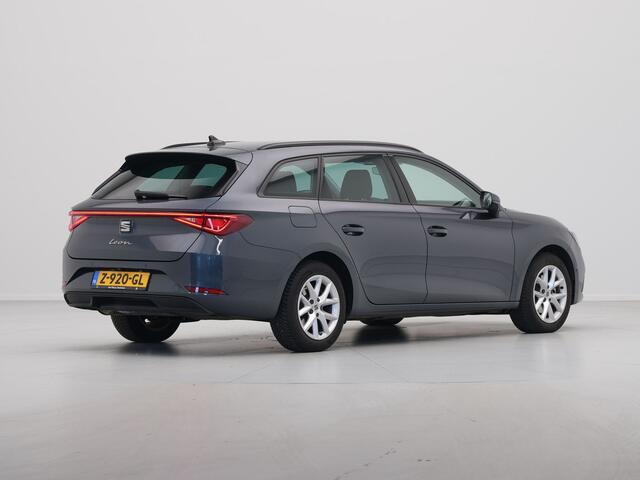 Seat LEON Sportstourer 1.5 eTSI 150pk DSG Style Business Intense Navigatie Camera Clima Acc ps