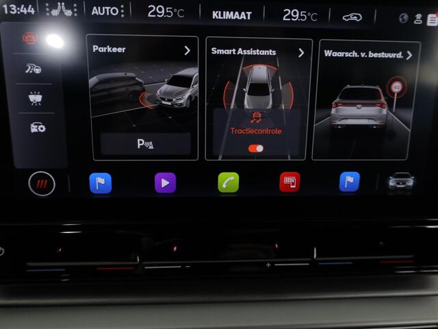 Seat LEON Sportstourer 1.0 eTSI FR Business Intense