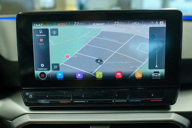 Seat LEON Sportstourer 1.5 eTSI FR Business Intense Panoramadak Wegklapbare Trekhaak Virtiueel Cockpit 150pk