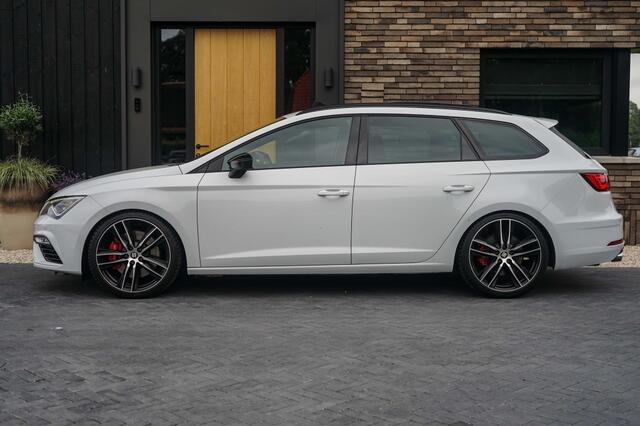 Seat LEON ST Leon 2.0 TSI Cupra 300 4Drive/JDStage1/Pano/Schalen/DCC/ACC