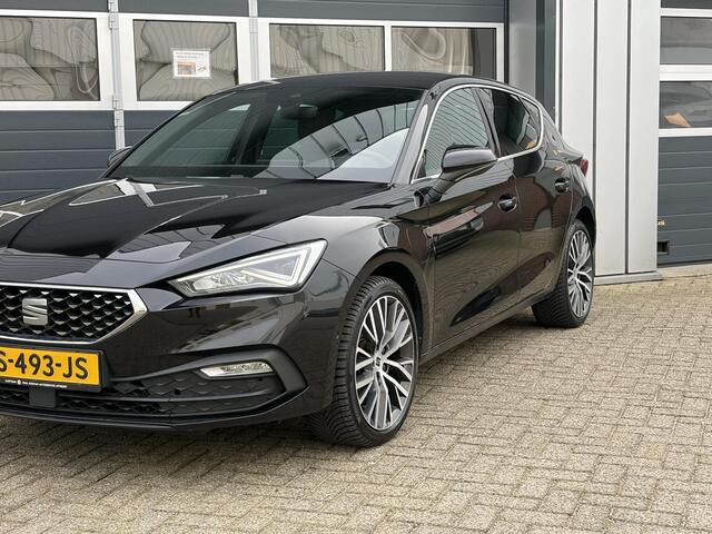Seat LEON Sportstourer 1.4 TSI eHybrid PHEV Xcellence Business Intense | LED | Climate | Camera | Parkeer sensoren |