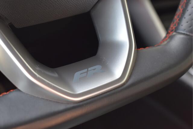 Seat LEON Sportstourer 1.4 TSI eHybrid PHEV FR Business Intense Camera, Elek. trekhaak, Stoel/stuurverwarming, Carplay