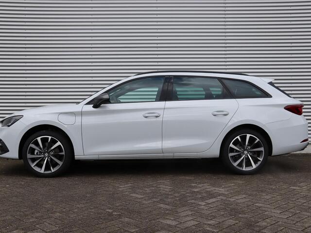 Seat LEON Sportstourer FR PHEV First Edition 1.5 TSI eHybrid 150kW / 204p k 6 versn. DSG