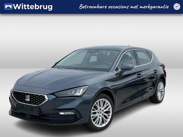 Seat LEON 1.4 TSI eHybrid PHEV 204PK Xcellence / Achteruitrijcamera / LED / Keyless / App-Connect / Parkeersensoren Achter / Navigatie