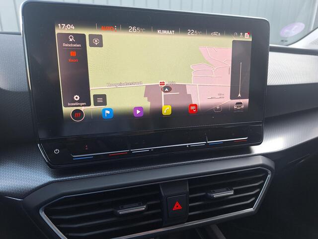 Seat LEON Sportstourer 1.5 TSI Style Launch Edition | 18"LM | Trekhaak | Full LED | Climate V=A | Navi |