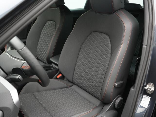 Seat LEON Sportstourer 1.4 TSI eHybrid 204 pk DSG FR Business Intense | Trekhaak | Stoelverwarming | Achteruitrijcamera | 18 inch 'Performance'