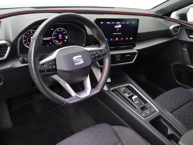 Seat LEON Sportstourer 1.5 eTSI FR Launch Edition | 150 PK | Automaat | Adaptive cruise control | Apple Carplay/Android Auto | 18" LM velgen |