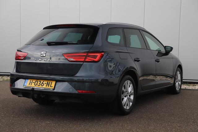 Seat LEON ST 1.0 TSI Style Ultimate Edition Trekhaak Virtual Cockpit Beats Audio Navigatie Achteruitrijcamera Clima Cruise Stoelverwarming