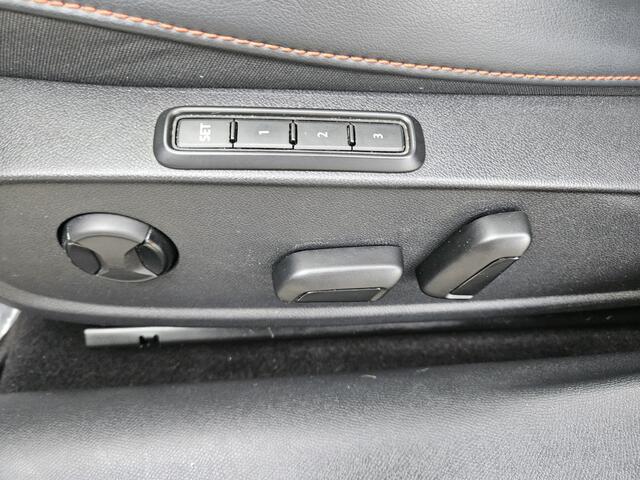 Seat LEON 1.5 TSI FR Business Intense