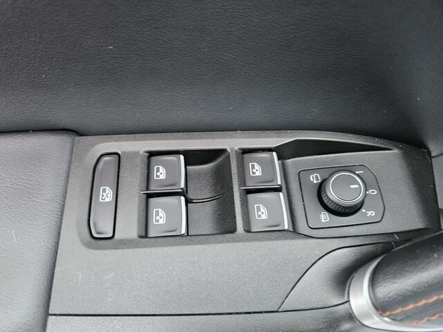 Seat LEON 1.5 TSI FR Business Intense