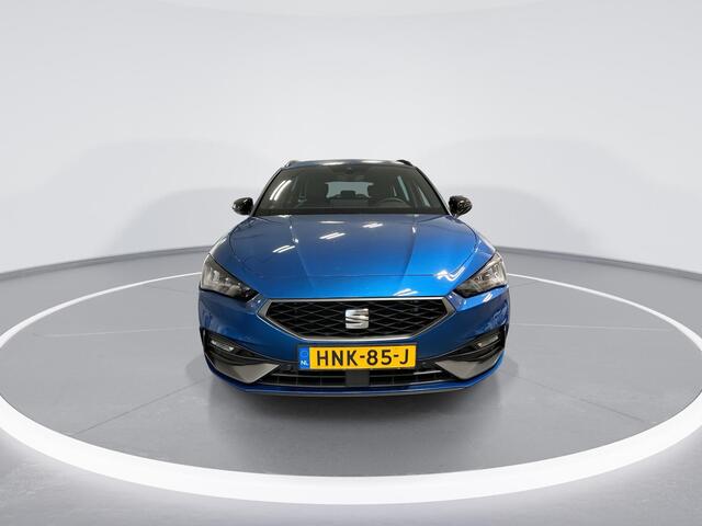 Seat LEON Sportstourer 1.5 TSI e-Hybrid 204pk DSG FR Business · Camera · Apple/Android Car Play · Side Assist · ACC · Sportstoelen · Sfeerverlichting · Garantie t/m 15-05-2029 of 100.000km
