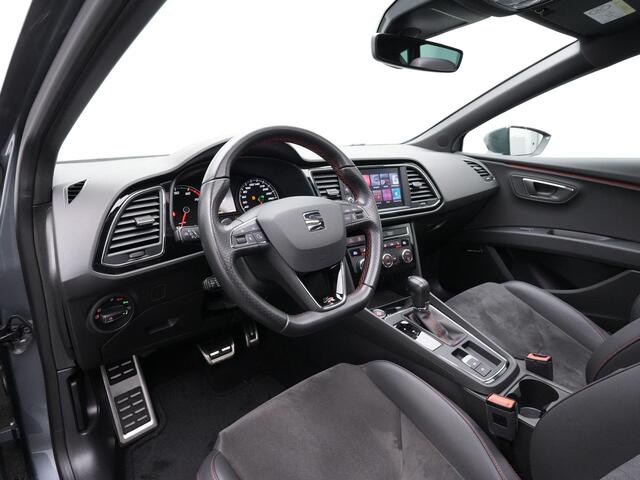 Seat LEON 1.8 TSI 180 pk DSG FR | Panoramadak | Leder/alcantara | Elektr. verstelbare stoel | Virtual Cockpit