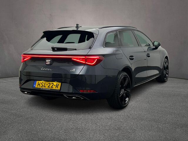 Seat LEON Sportstourer 1.5 TSI e-Hybrid FR Business 204pk Automaat Trekhaak, Adaptive cruise control, Stuurwiel verwarmd, Black pack, Navigatie, LED-matrix verlichting, Achteruitrijcamera, Parkeersensoren