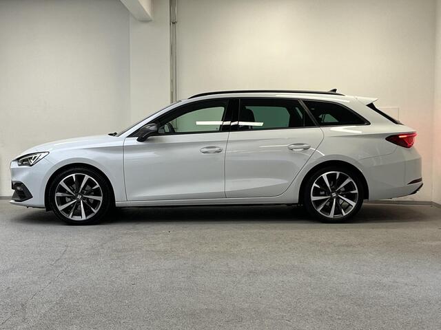 Seat LEON Sportstourer 1.5 TSI Style Launch Edition | CARPLAY | ACC | DEALERONDERHOUDEN |